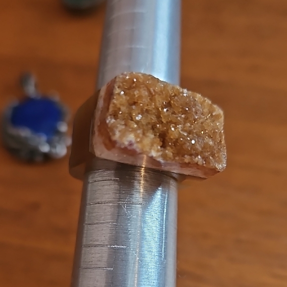 Unique Raw Stone Ring - Picture 3 of 4